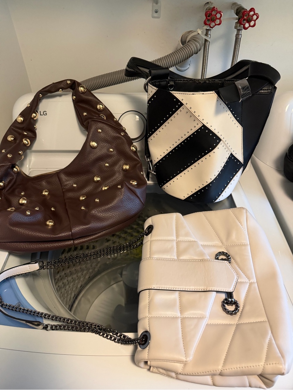 Bundle of purses handbags